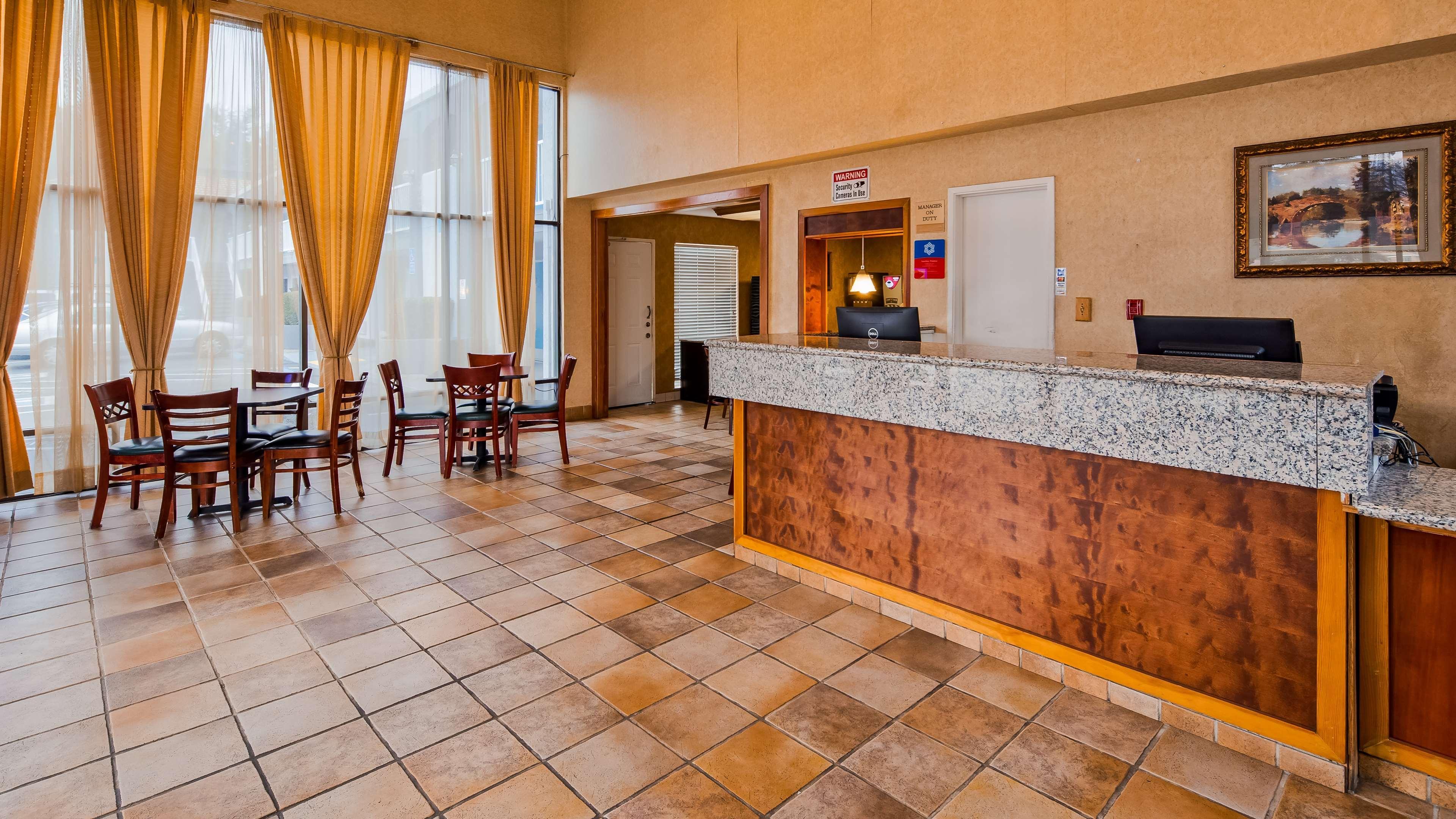 Comfort Inn & Suites Harrisburg-Hershey North Ngoại thất bức ảnh