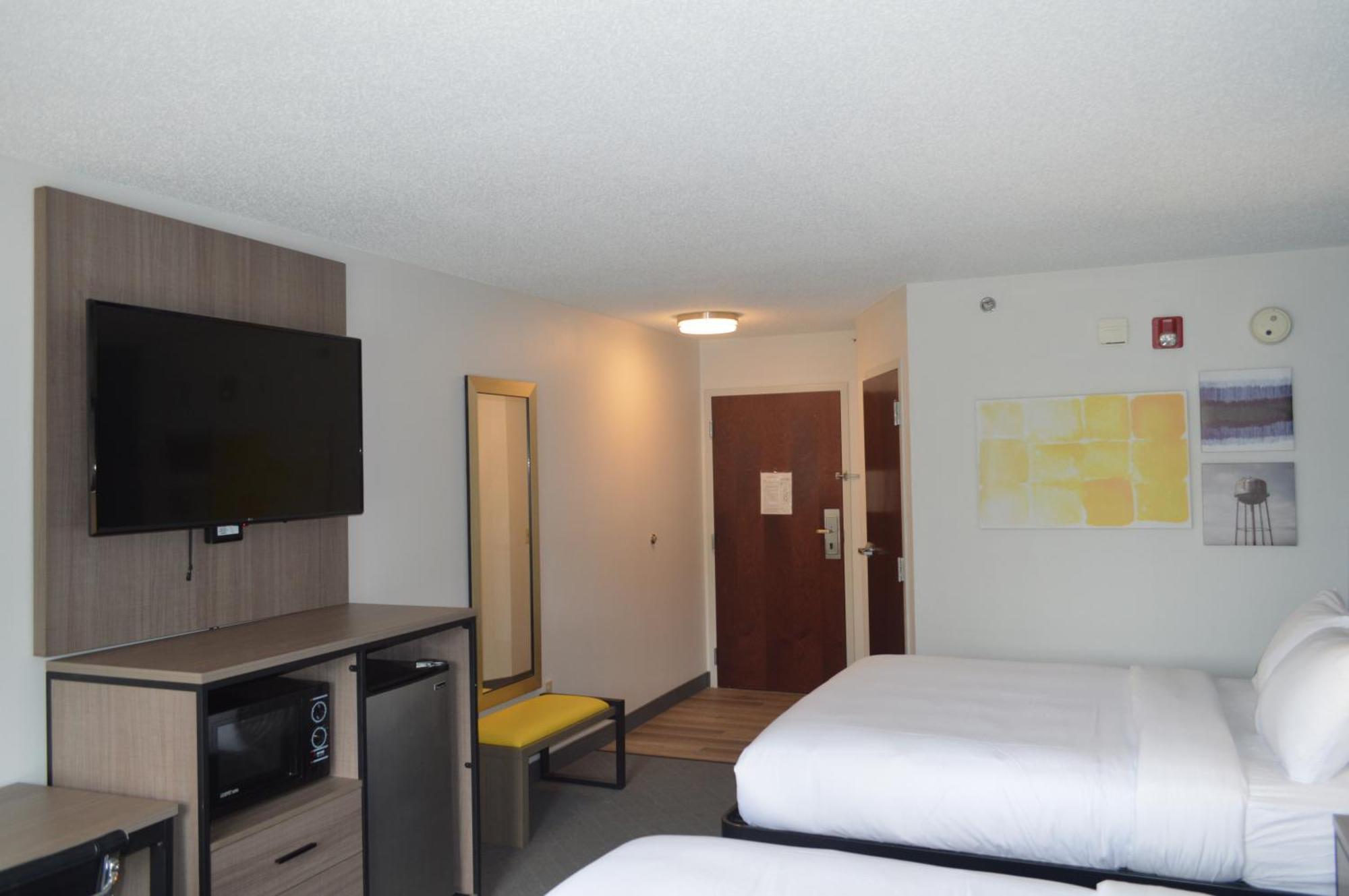 Comfort Inn & Suites Harrisburg-Hershey North Ngoại thất bức ảnh